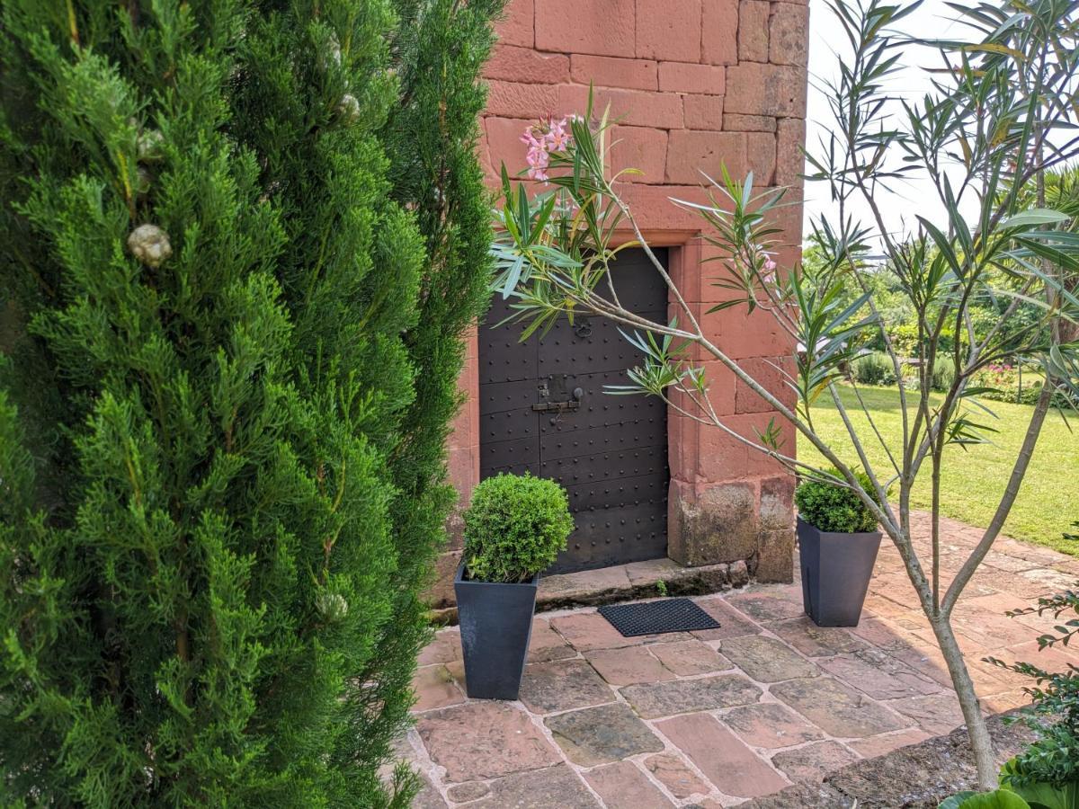 Chateau De Vassinhac Chambres D'Hotes Collonges La Rouge ภายนอก รูปภาพ